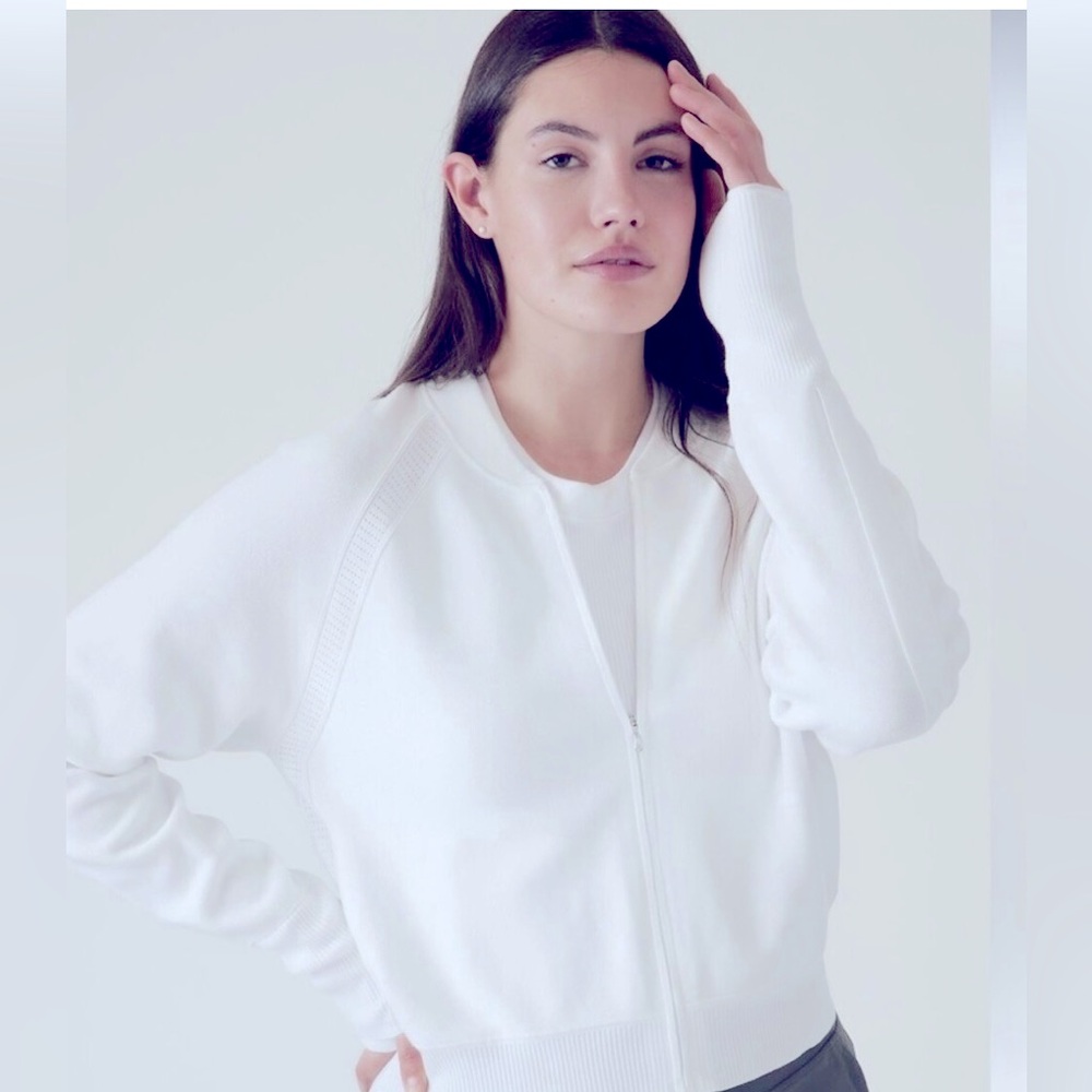 Athleta Advantage Sweater